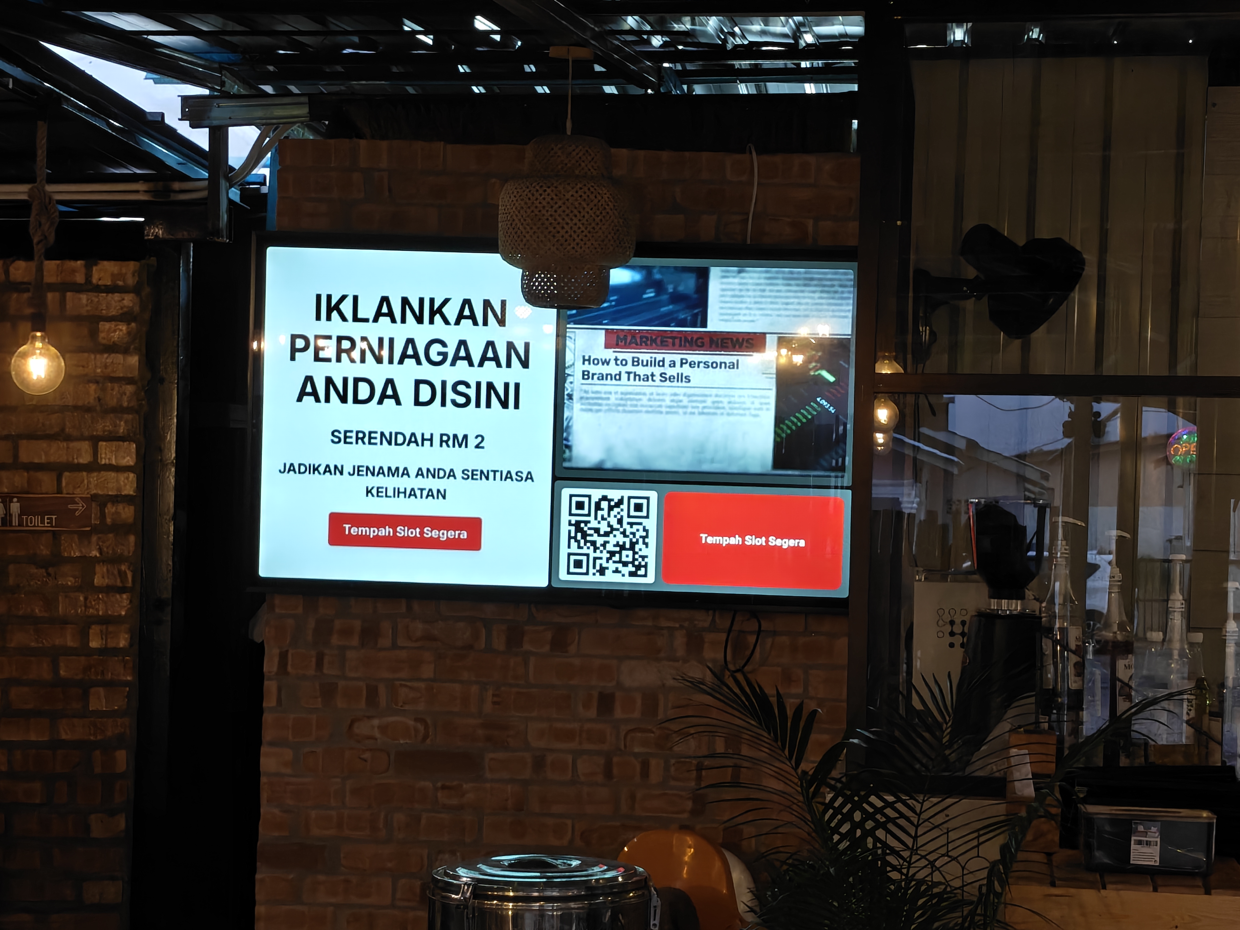 Kedudukan skrin LOOKaL dari sudut premis